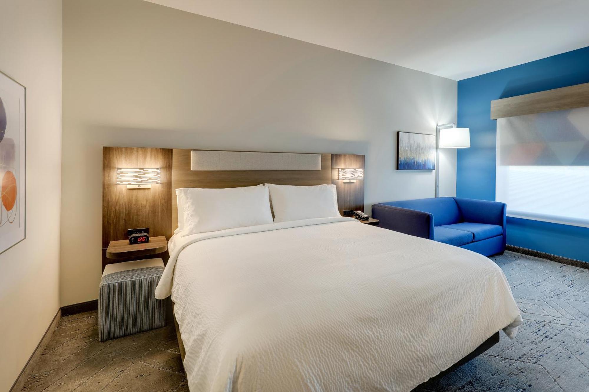 Holiday Inn Express Holly Springs - Raleigh Area By Ihg Екстер'єр фото