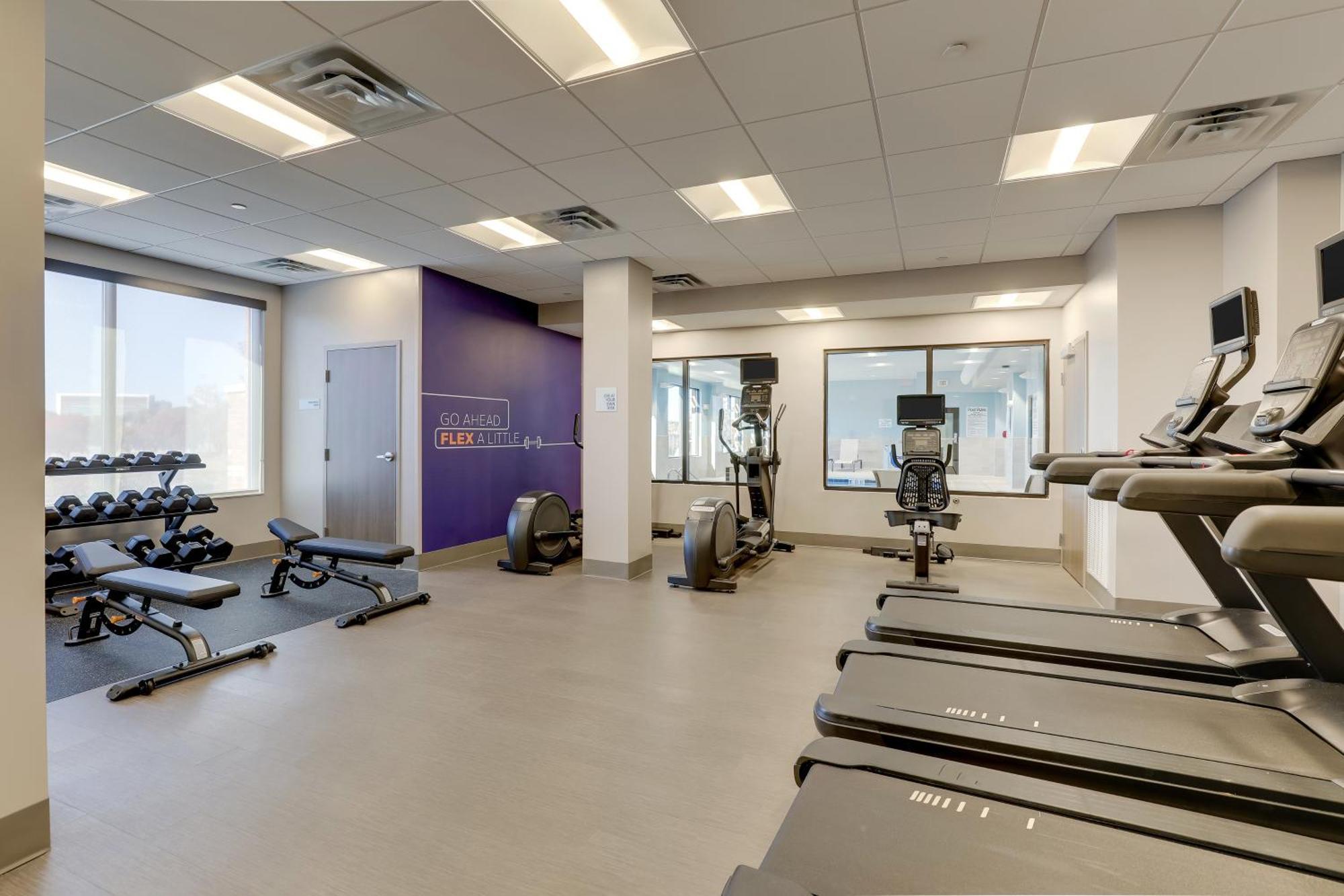 Holiday Inn Express Holly Springs - Raleigh Area By Ihg Екстер'єр фото