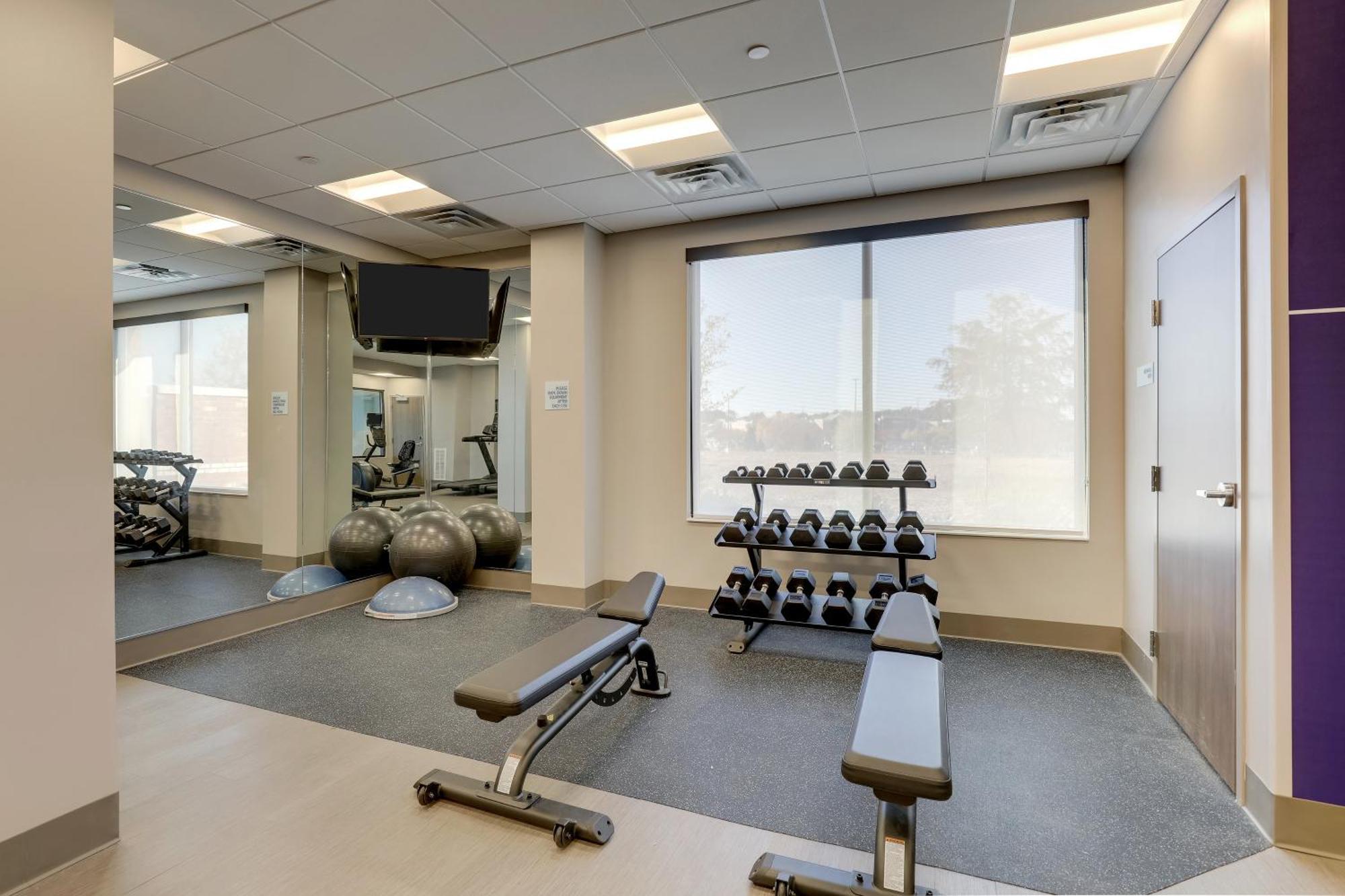 Holiday Inn Express Holly Springs - Raleigh Area By Ihg Екстер'єр фото