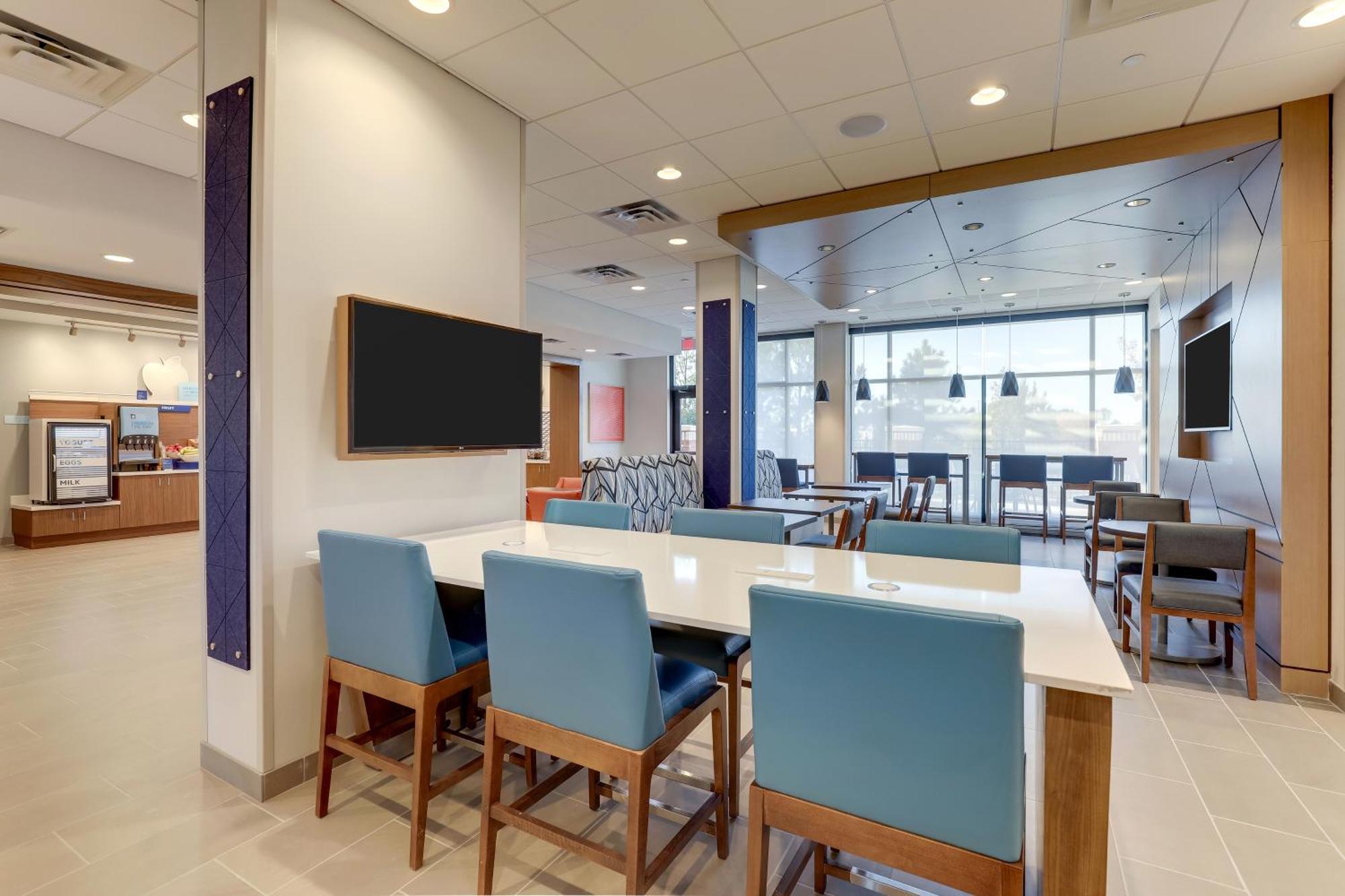 Holiday Inn Express Holly Springs - Raleigh Area By Ihg Екстер'єр фото