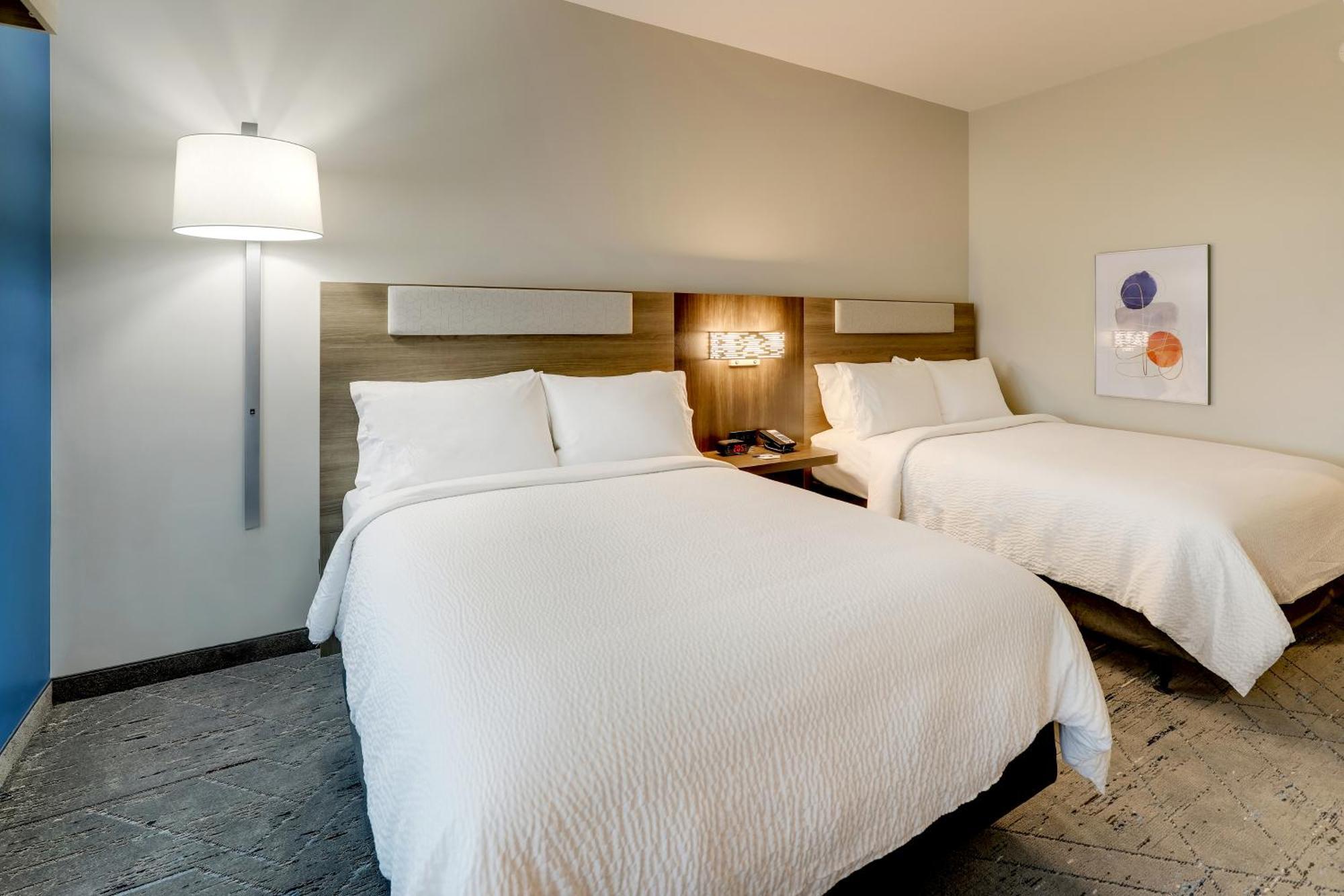 Holiday Inn Express Holly Springs - Raleigh Area By Ihg Екстер'єр фото