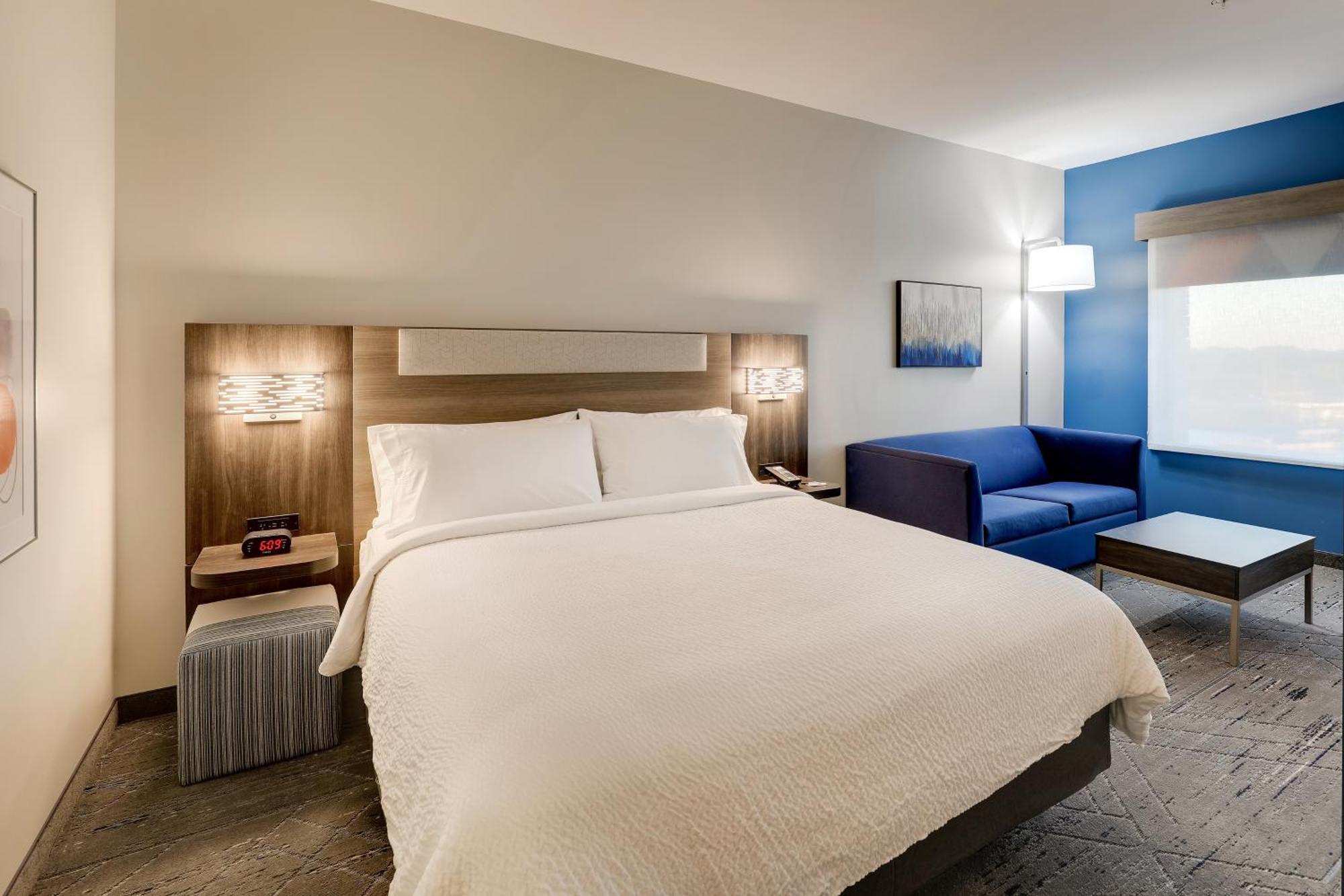 Holiday Inn Express Holly Springs - Raleigh Area By Ihg Екстер'єр фото